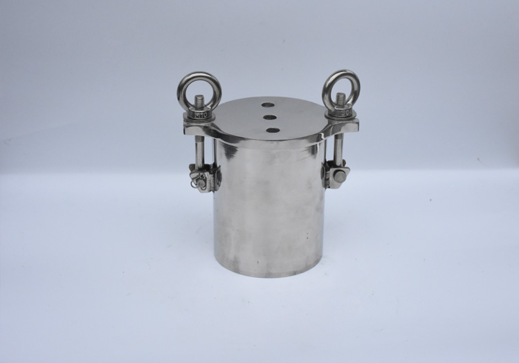 Dispensing pressure bucket